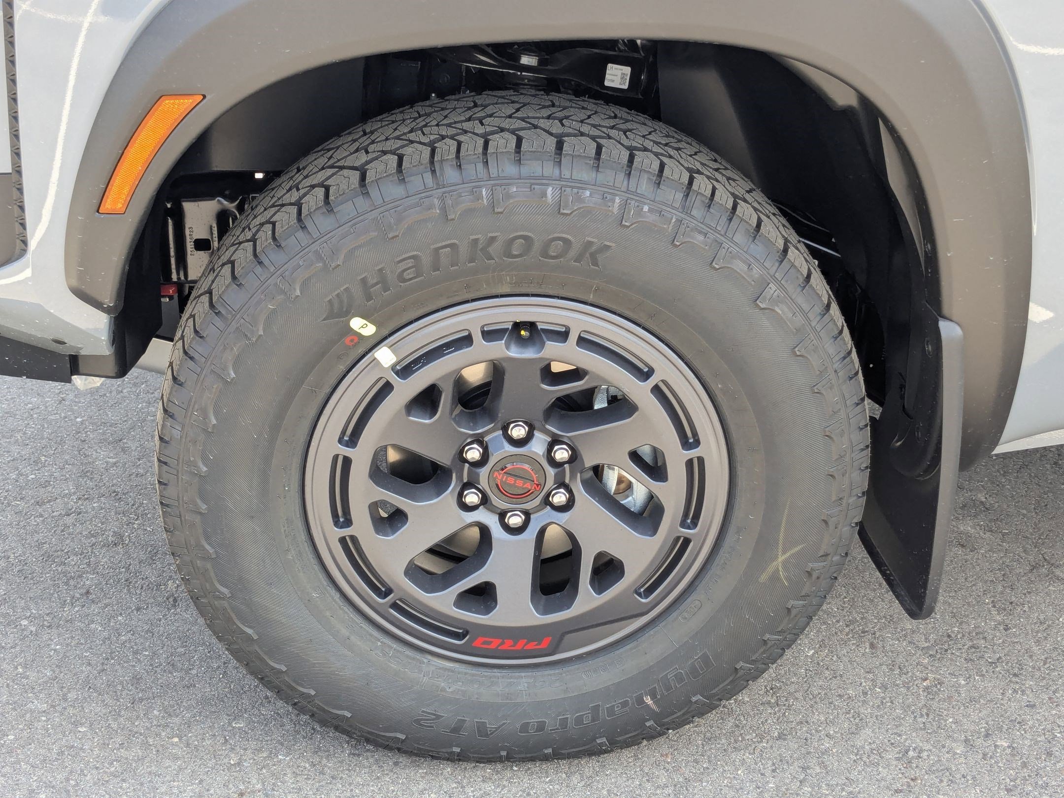 2025 Nissan Frontier Crew Cab PRO-4X photo 9