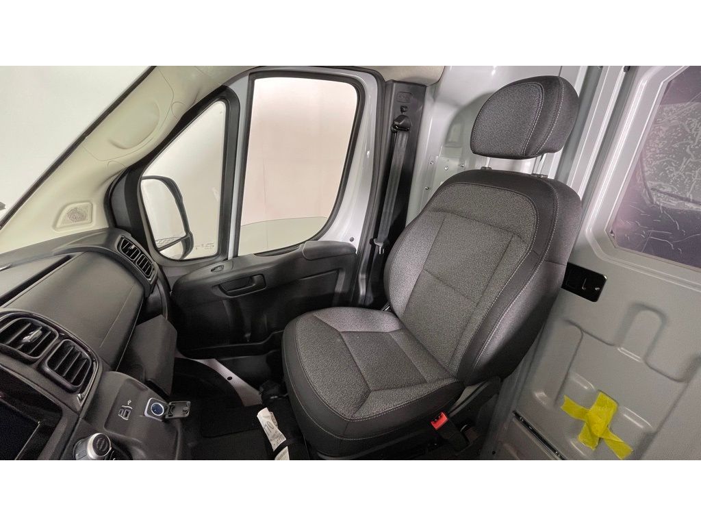 2024 Ram ProMaster 3500 photo 9