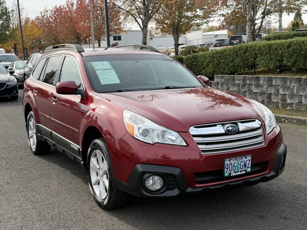 Used 2014 Subaru Outback 2.5i Premium with VIN 4S4BRBDC3E3301734 for sale in Gresham, OR