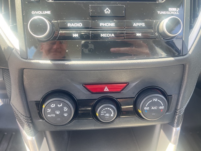 2022 Subaru Forester Base photo 23