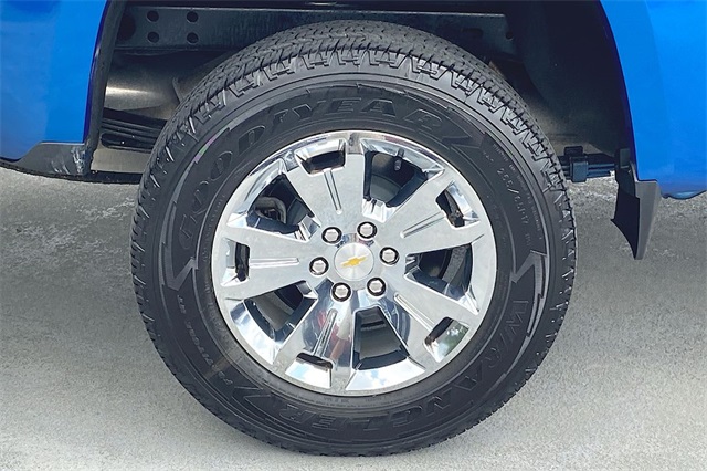 2022 Chevrolet Colorado LT photo 12