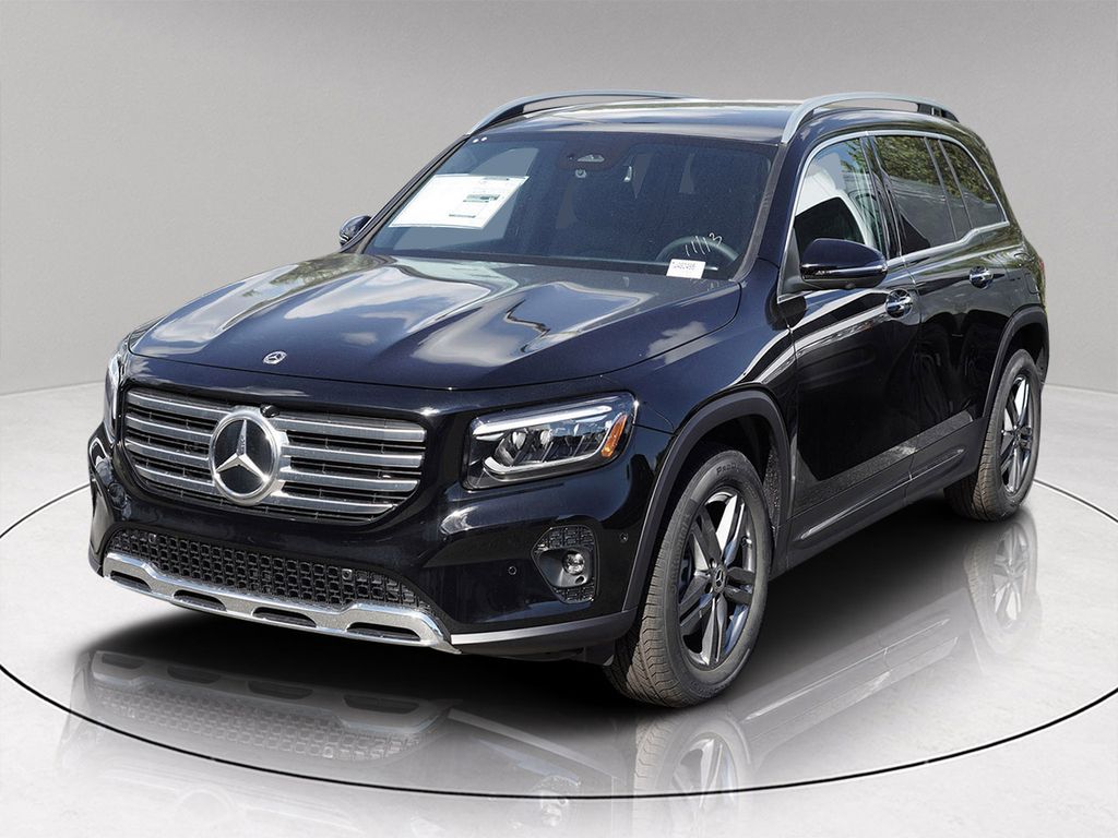 2026 Mercedes Benz GLB 250 photo 3