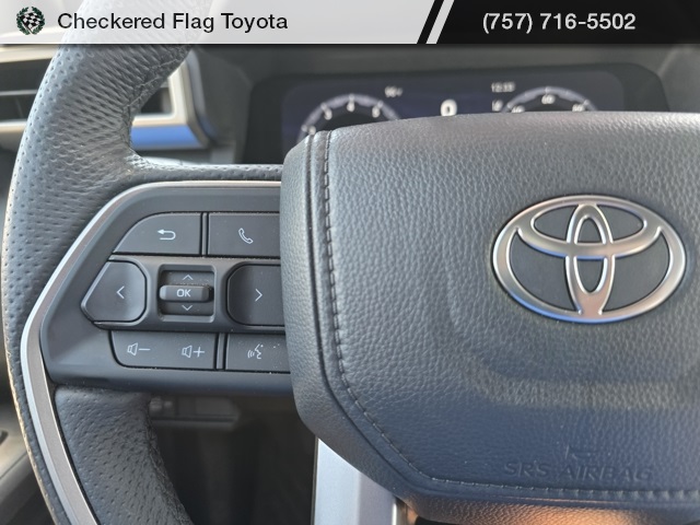 2025 Toyota Tacoma TRD Off-Road photo 14