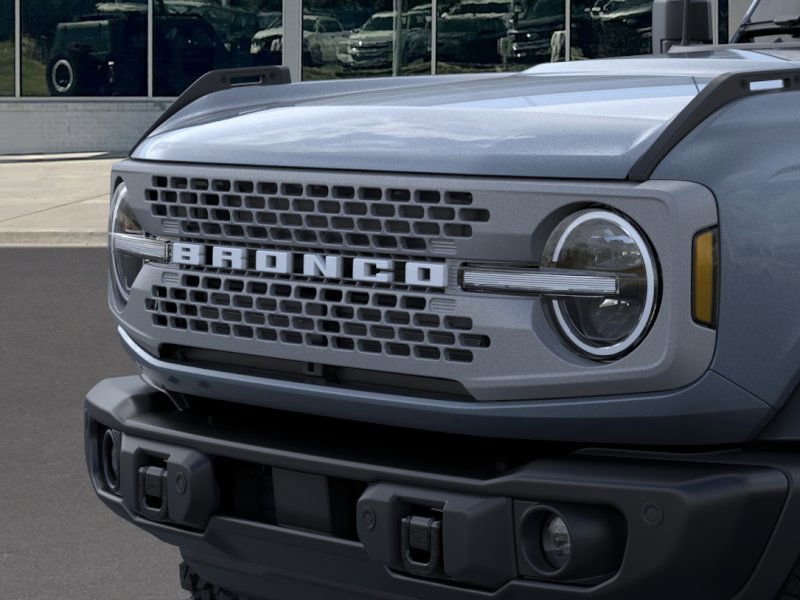 2025 Ford Bronco Badlands photo 16