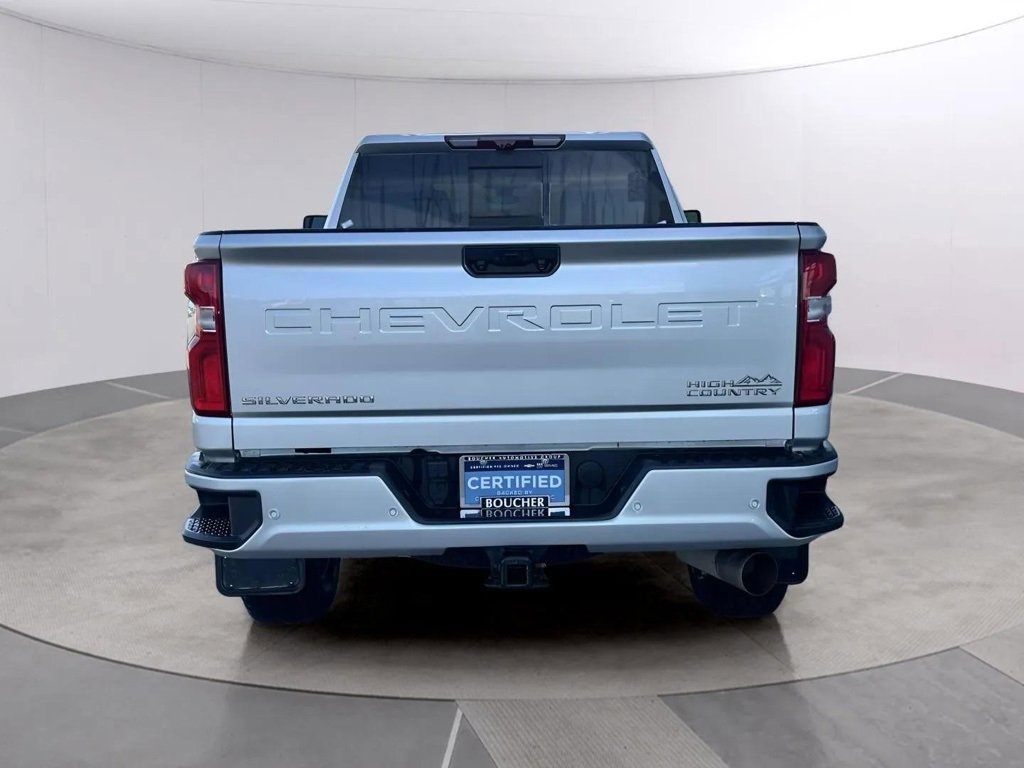 2023 Chevrolet Silverado 2500HD High Country photo 4
