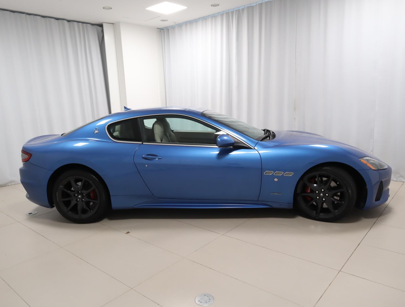 2018 Maserati Granturismo Sport photo 6