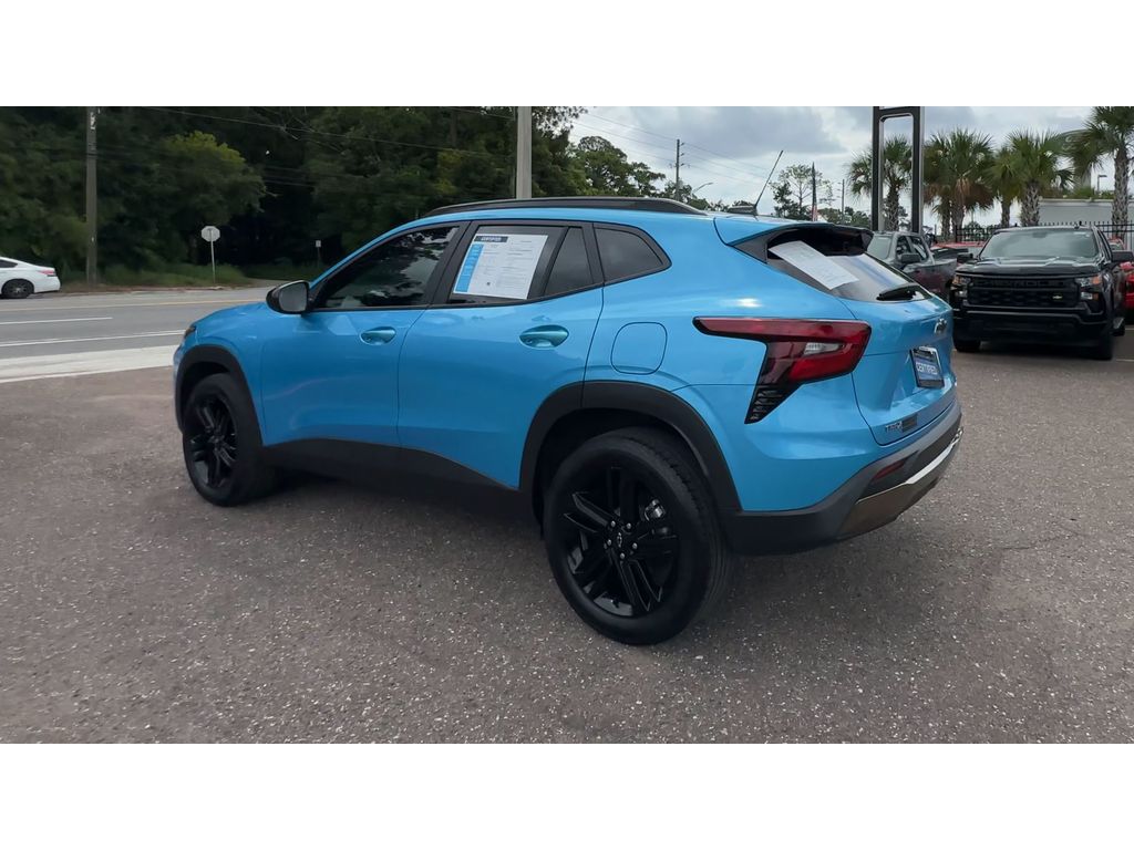 2025 Chevrolet Trax ACTIV photo 5