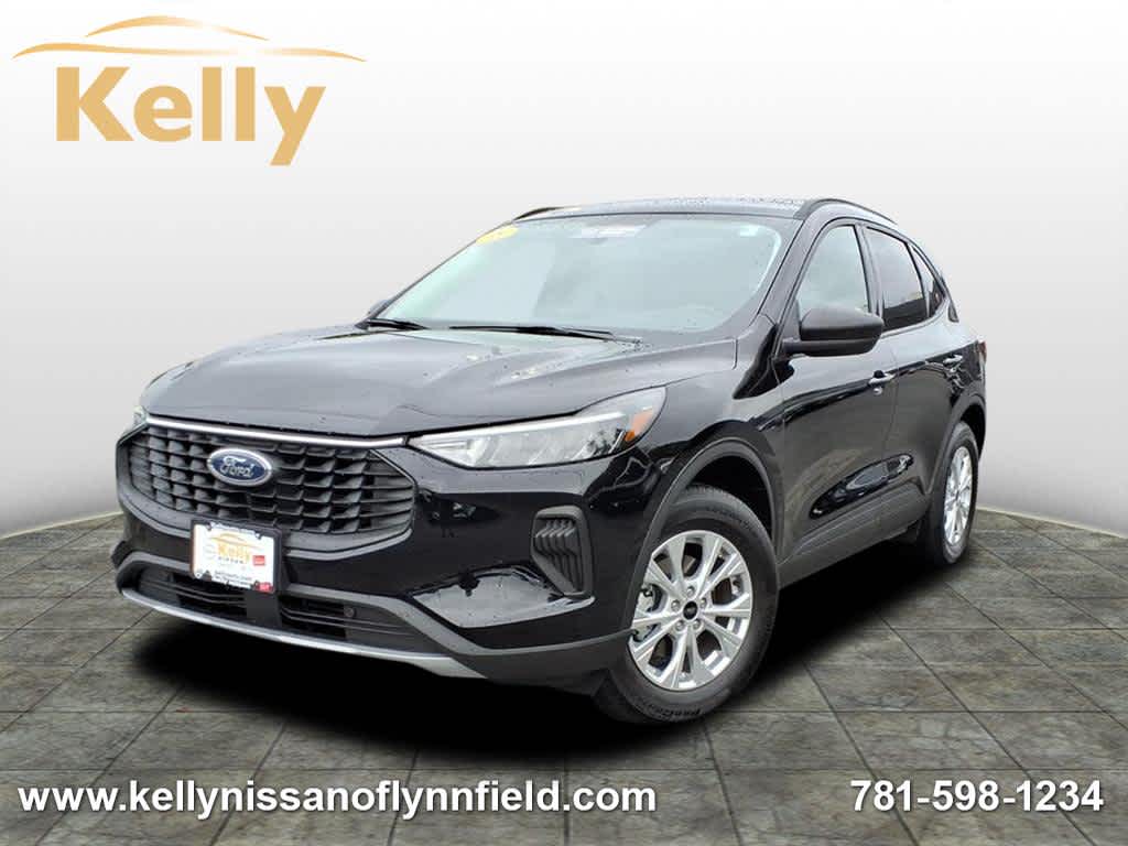 2025 Ford Escape Active's photo