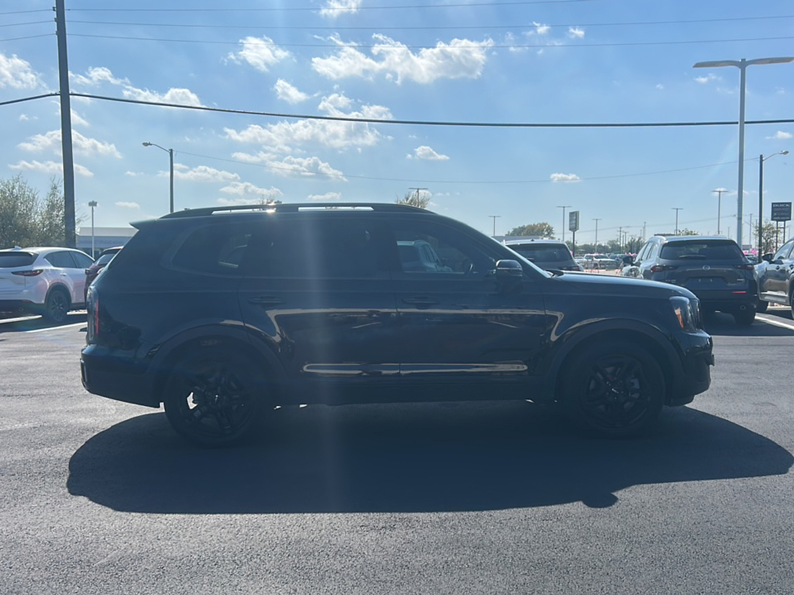 2024 Kia Telluride EX X-Line photo 3