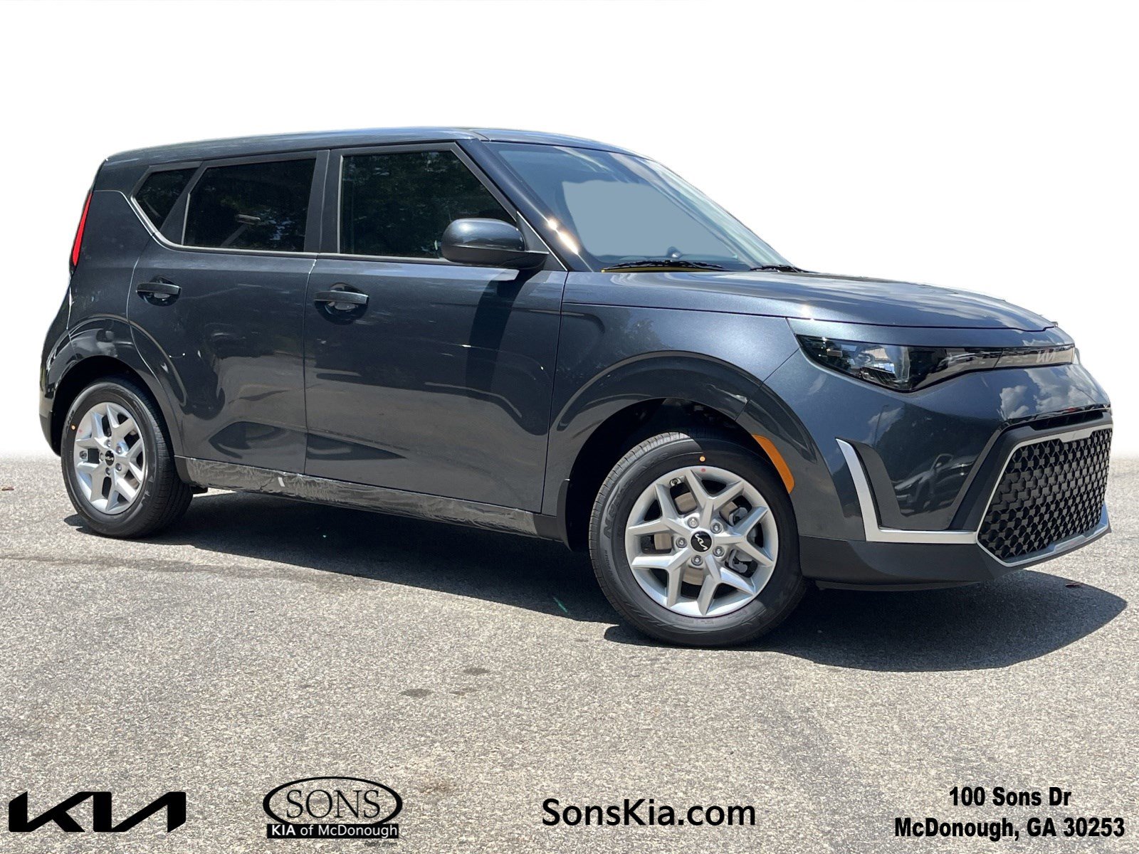 2025 Kia Soul LX's photo