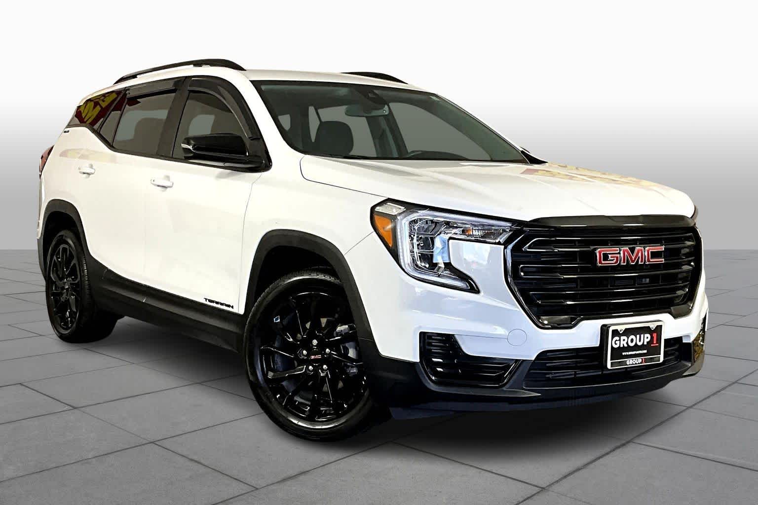 2024 Gmc Terrain SLE photo 2