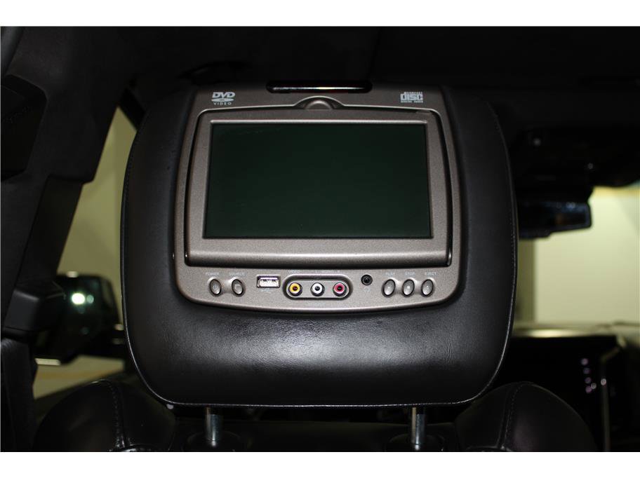 2016 Cadillac Escalade ESV Platinum photo 14