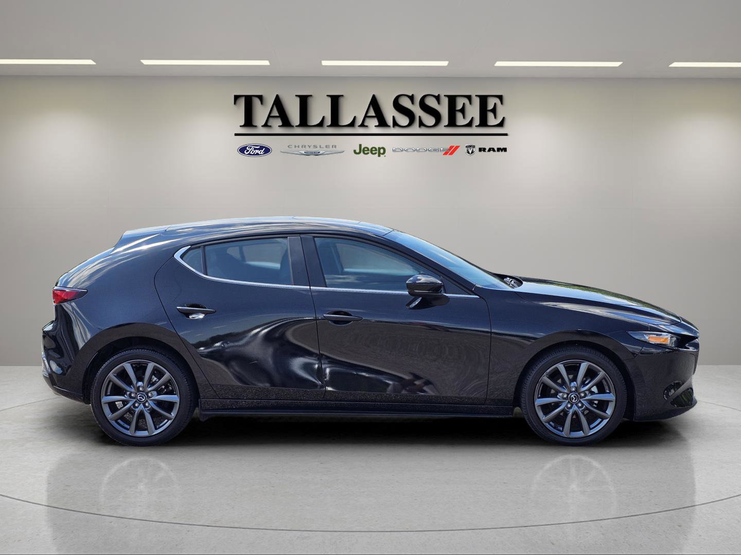 2024 Mazda Mazda3 Hatchback 2.5 s Preferred photo 6