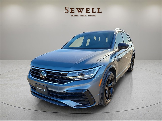 2024 Volkswagen Tiguan SE R-LINE BLACK