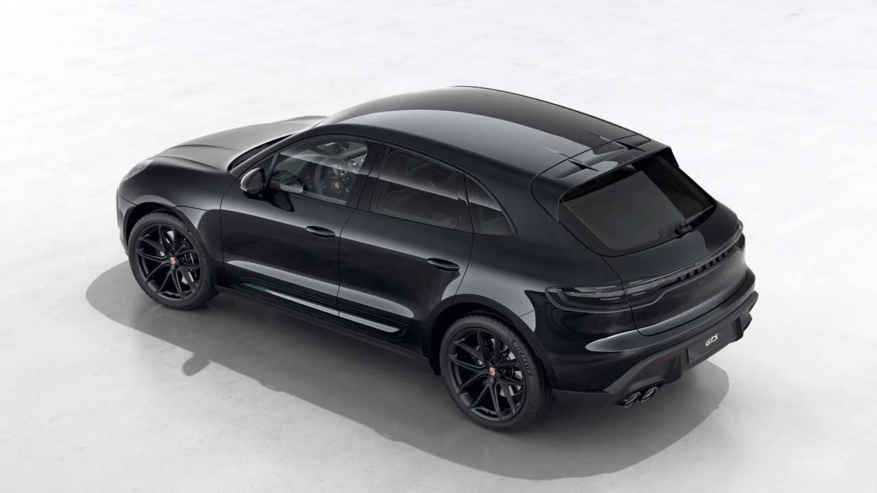 2026 Porsche Macan GTS photo 2