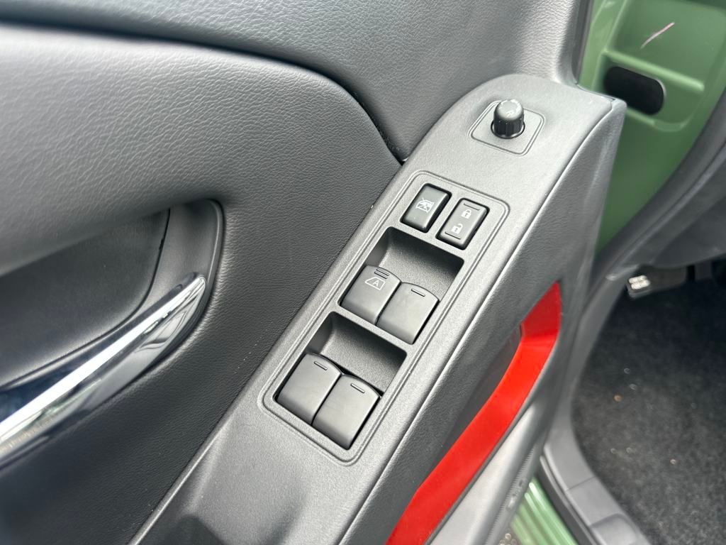 2025 Nissan Frontier PRO-4X photo 11