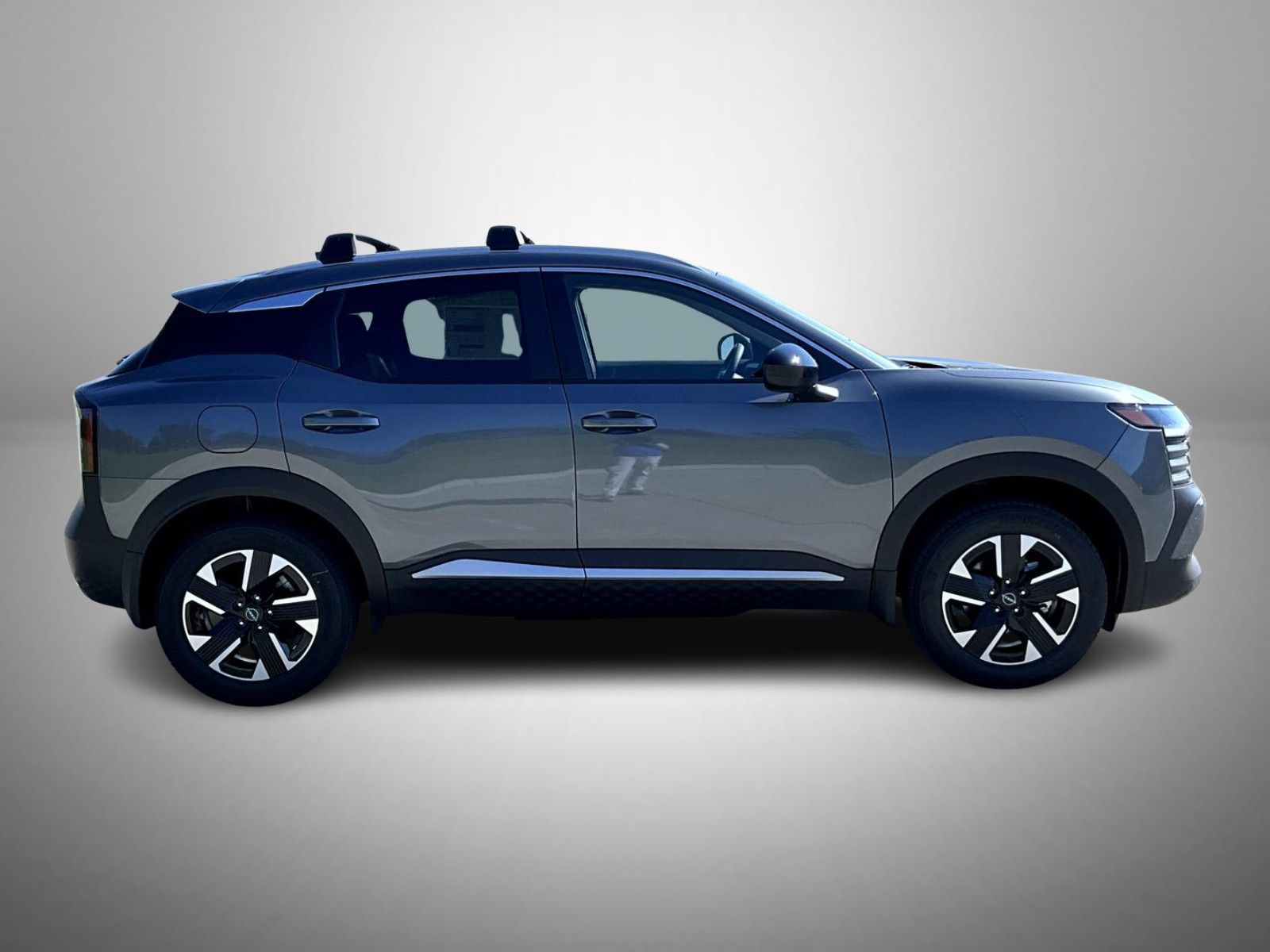 2026 Nissan Kicks SV photo 3