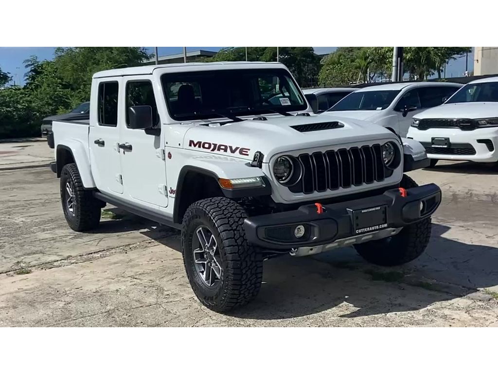 2026 Jeep Gladiator Mojave's photo