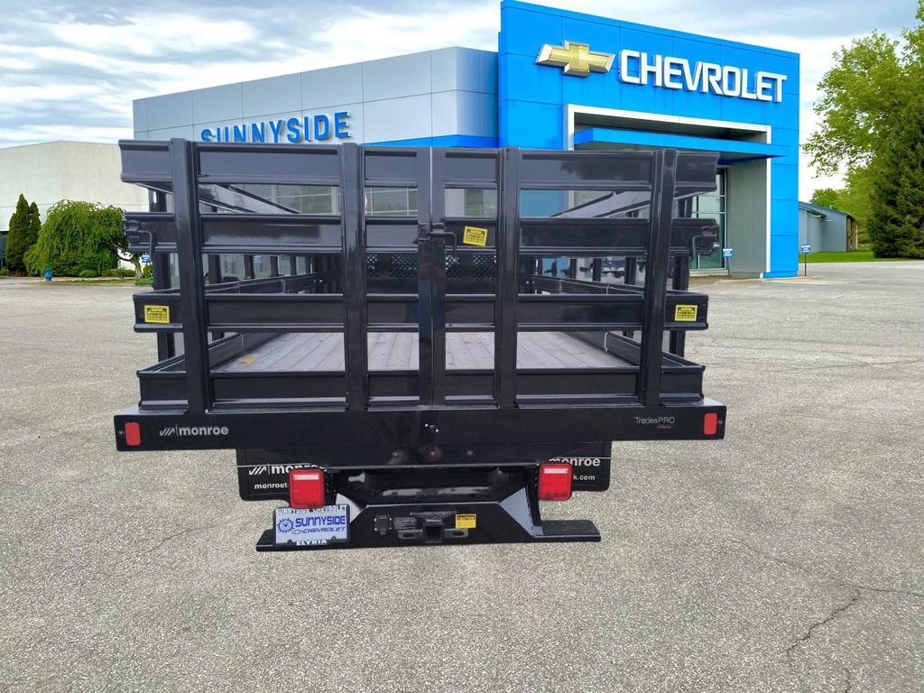 2025 Chevrolet Silverado 3500HD Work Truck photo 3