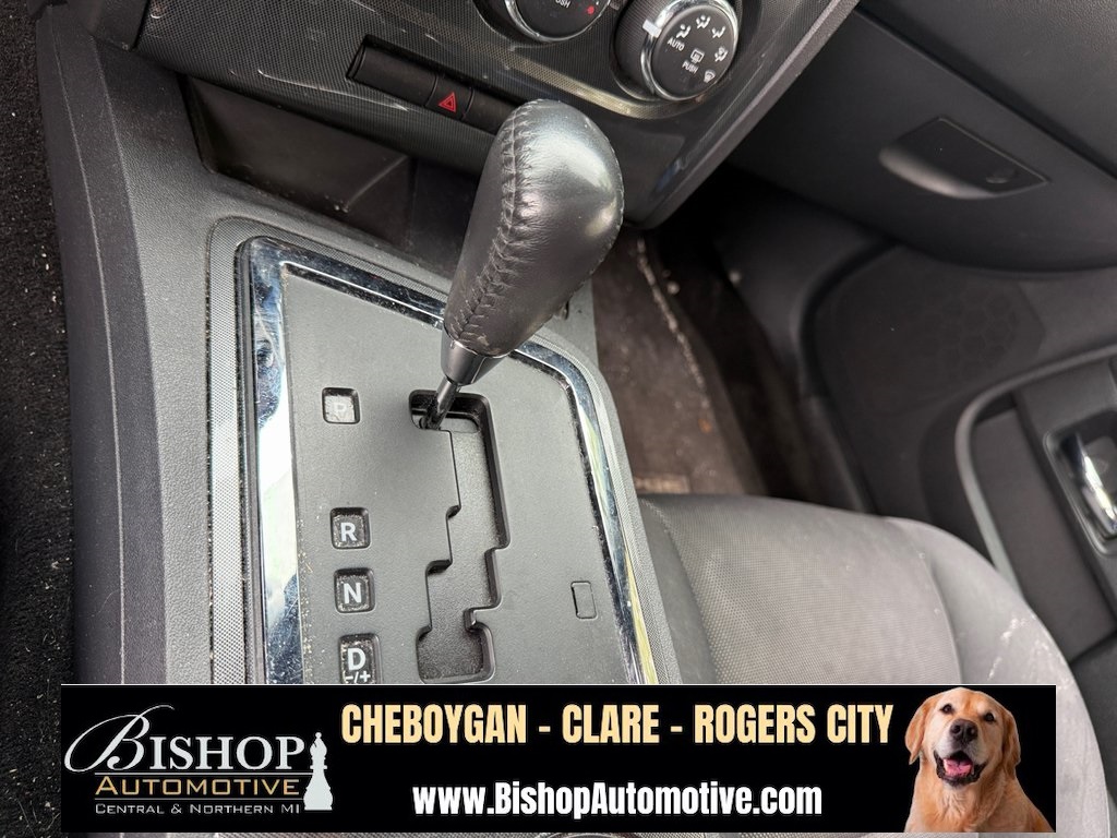 2014 Dodge Challenger SXT photo 16