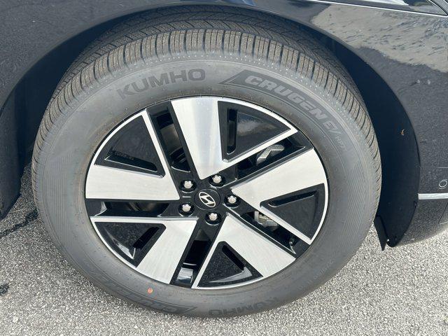 2026 Hyundai Ioniq SEL photo 11