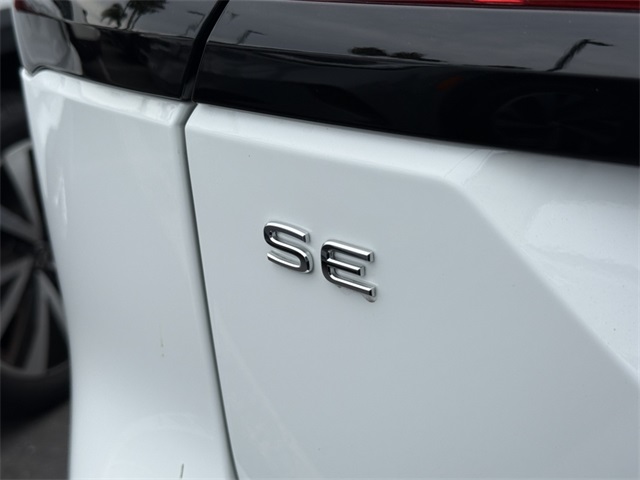 2025 Volkswagen Atlas Peak Edition SE photo 3