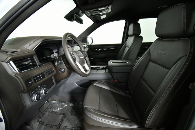 2024 Gmc Yukon Denali photo 4
