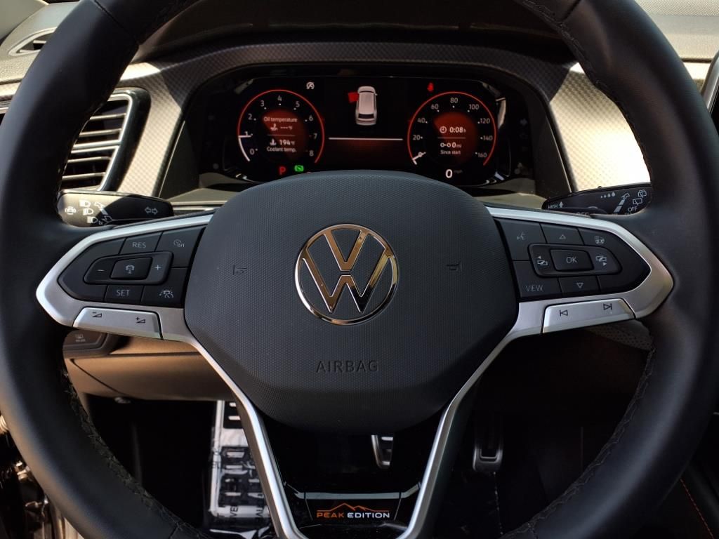2024 Volkswagen Atlas Peak Edition SE Technology photo 12