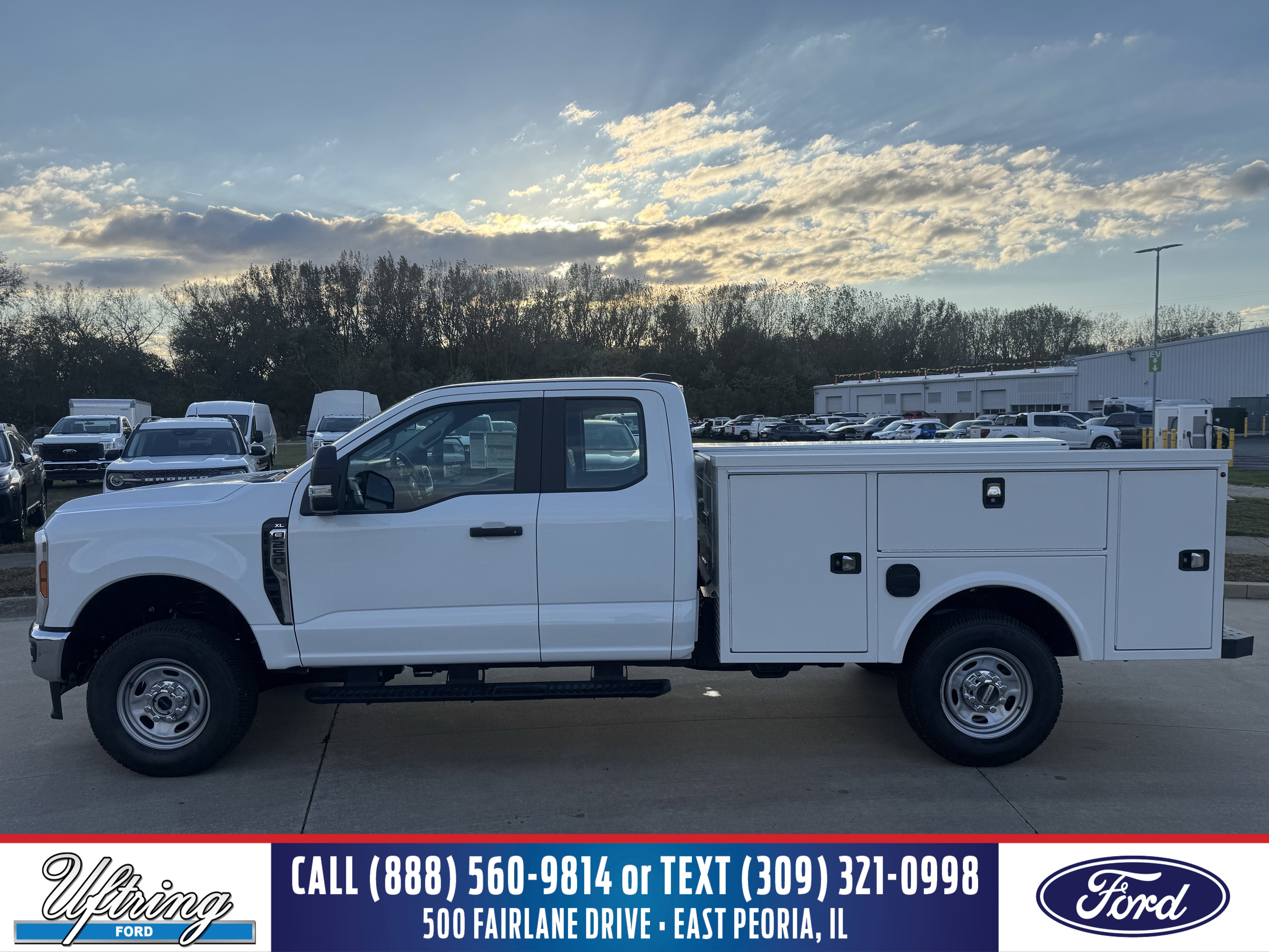 2025 Ford F-250 Super Duty XL's photo