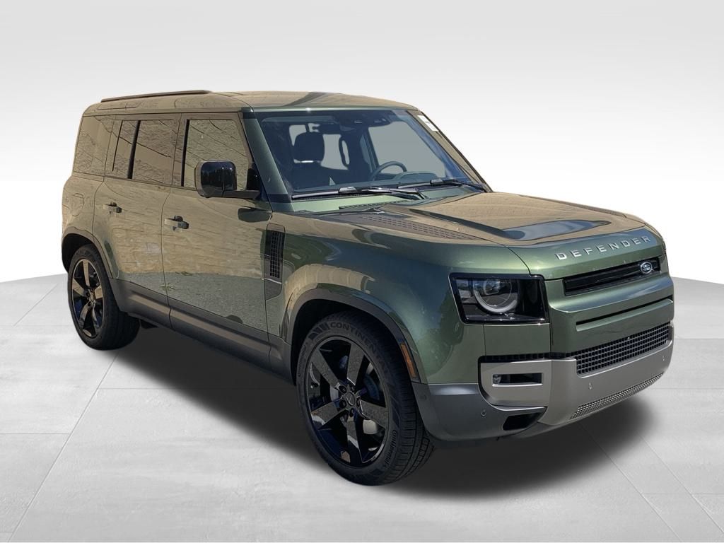 2026 Land Rover Defender 110 S photo 3