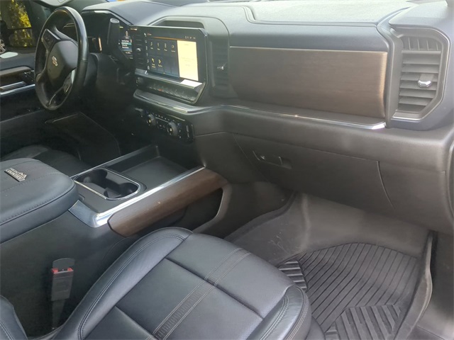 2024 Chevrolet Silverado 2500HD High Country photo 36