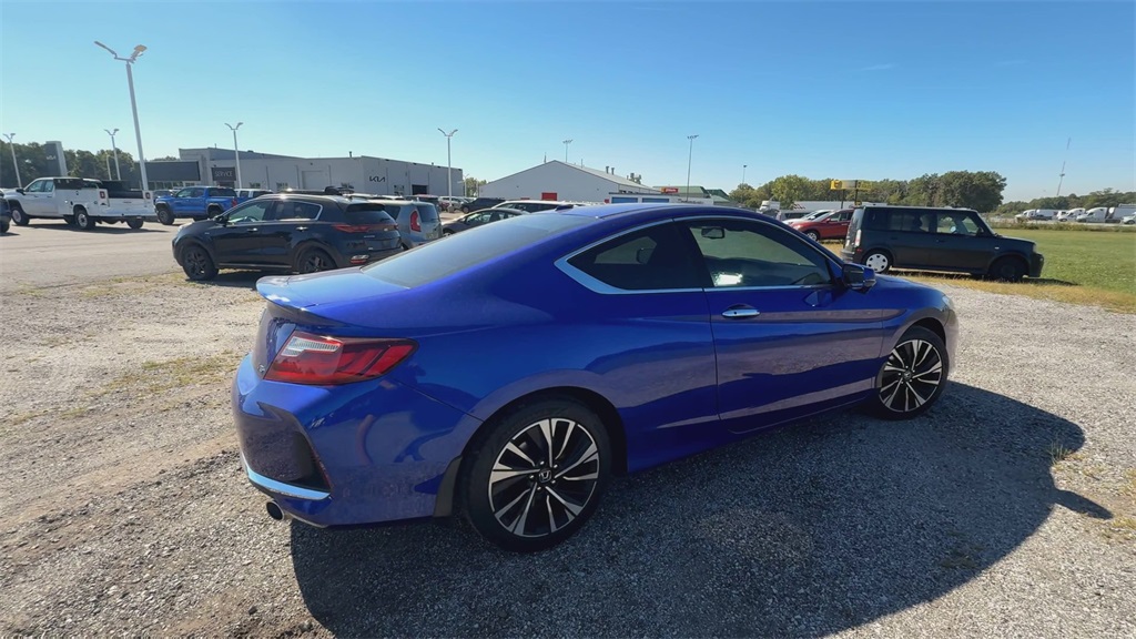 2017 Honda Accord EX-L V6 photo 8