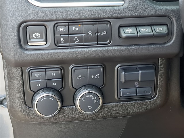 2021 Chevrolet Tahoe High Country photo 21