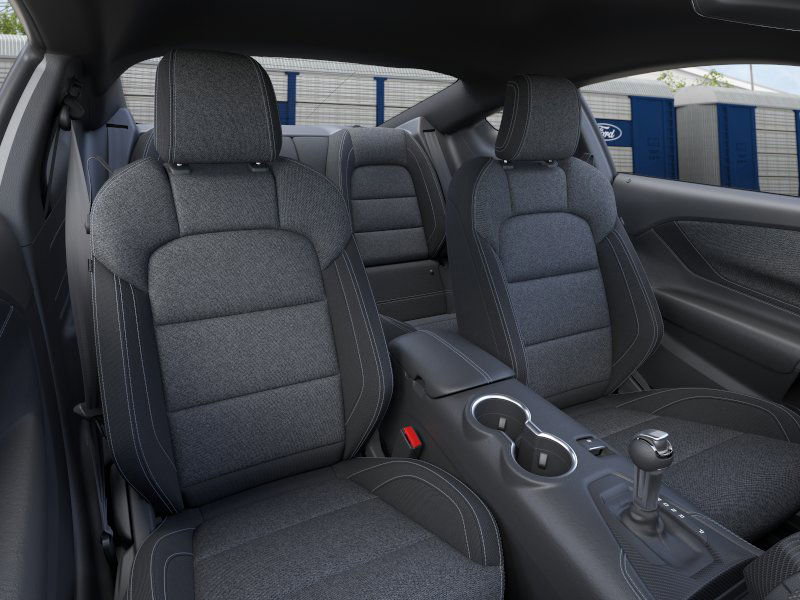 2025 Ford Mustang GT photo 7