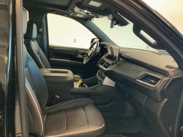2023 Gmc Yukon SLT photo 28