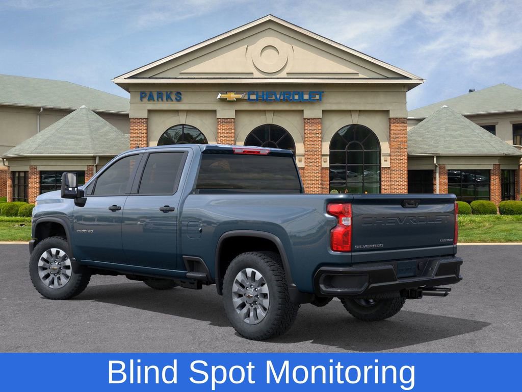 2026 Chevrolet Silverado 2500HD Custom photo 3