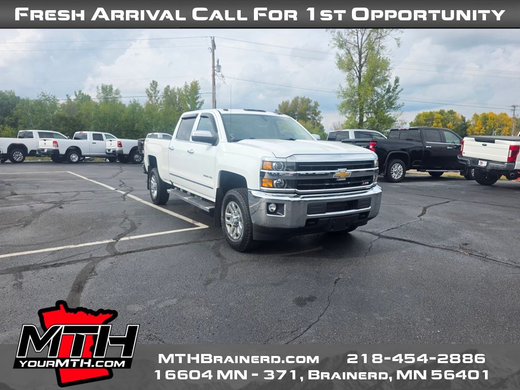 2018 Chevrolet Silverado 2500HD LTZ Z71 photo 2