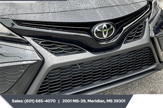 2024 Toyota Camry SE photo 19