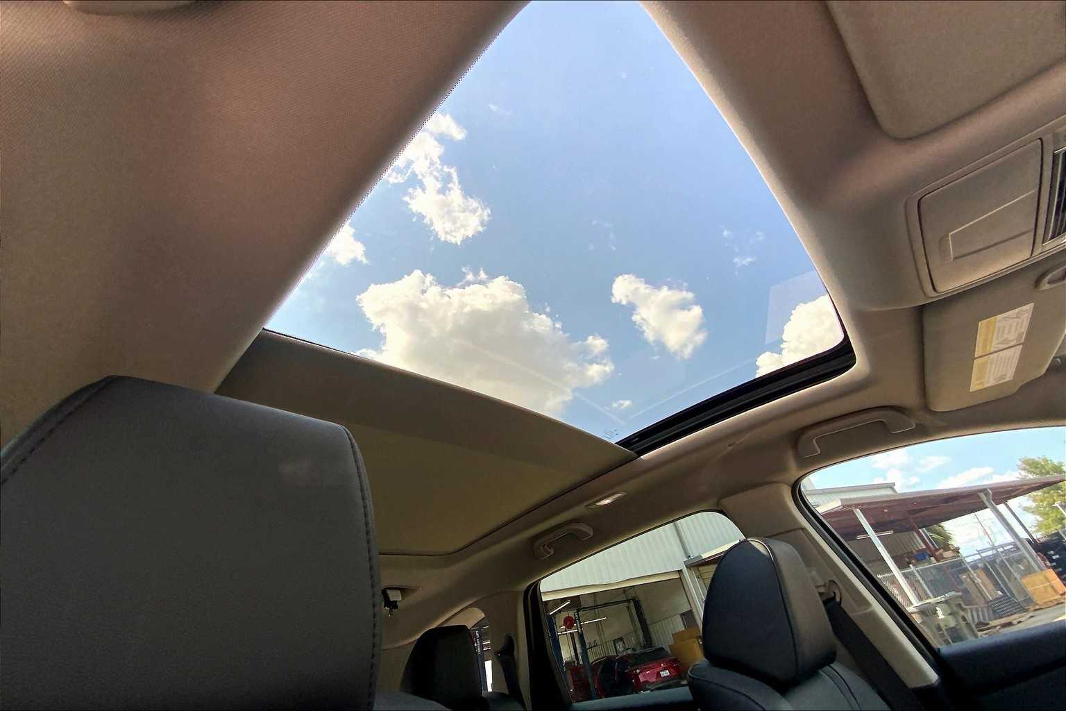 2025 Acura MDX photo 12
