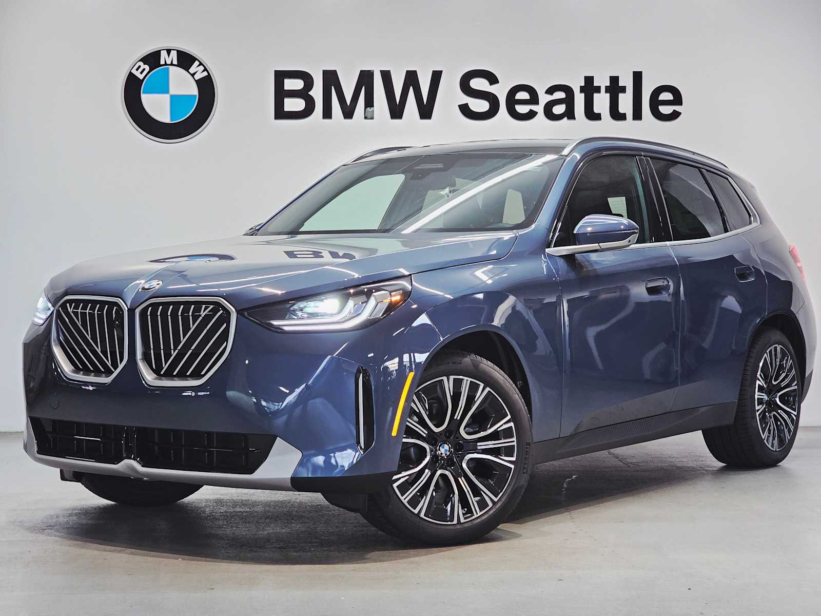 2026 BMW X3 30's photo