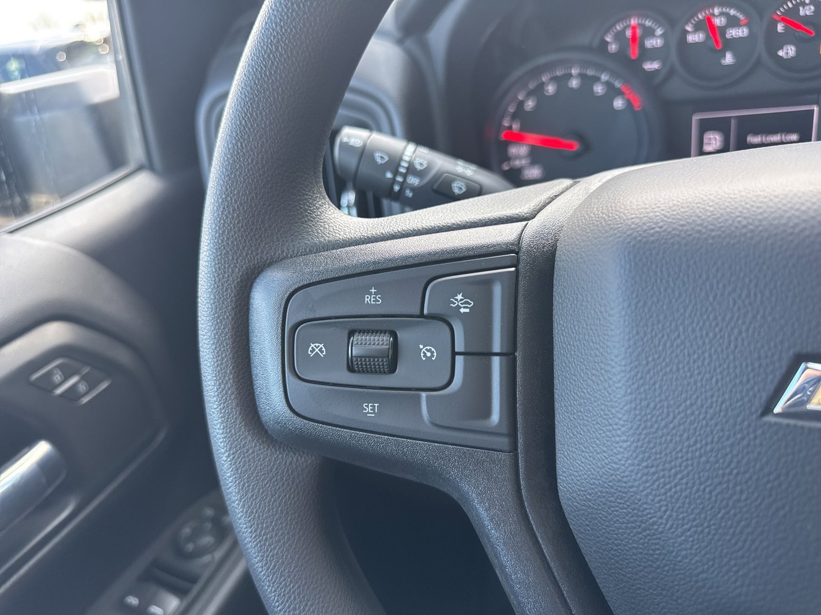 2025 Chevrolet Silverado 1500 photo 22