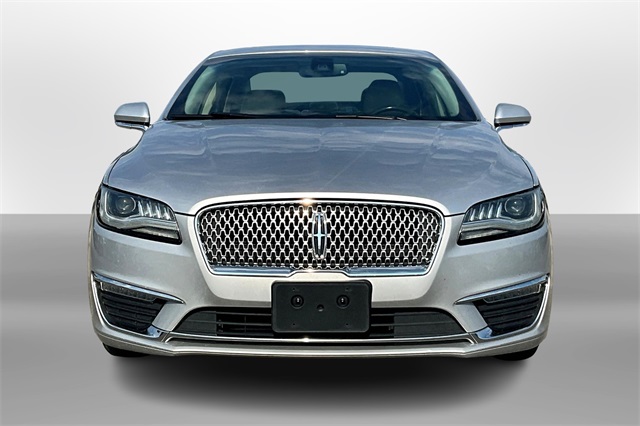 2017 Lincoln MKZ Reserve photo 2