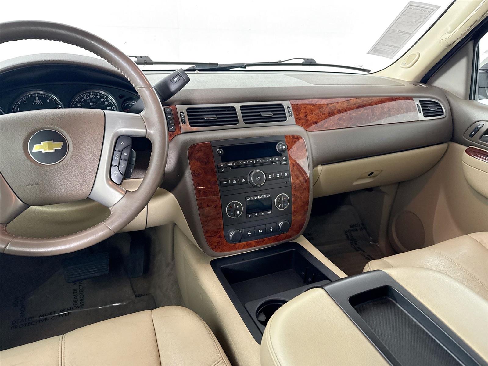 2013 Chevrolet Tahoe LT photo 29