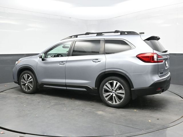 2019 Subaru Ascent Limited photo 3