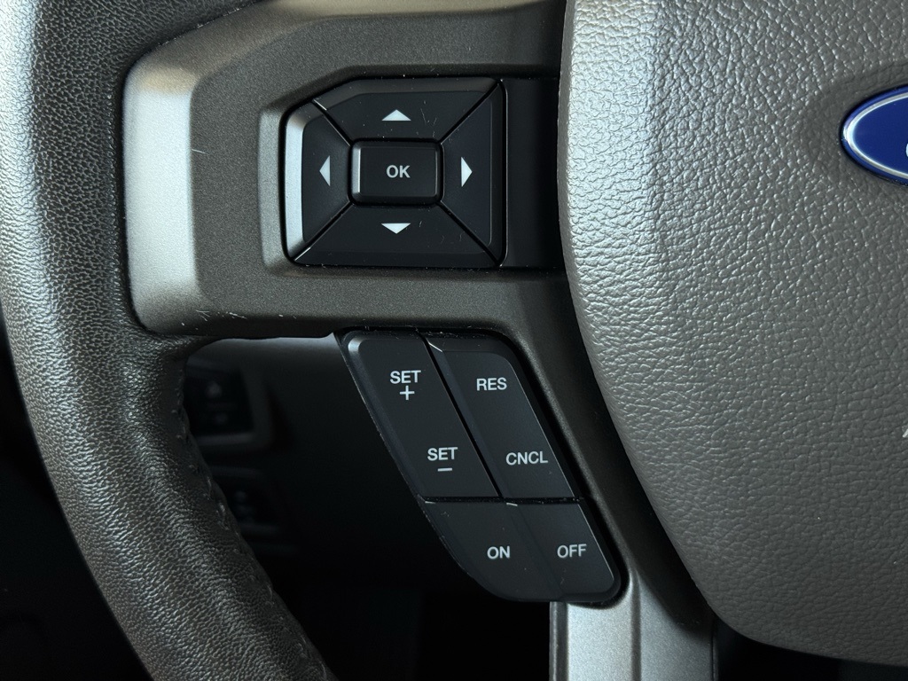 2018 Ford Expedition XLT photo 29