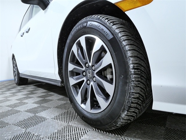 Certified 2022 Honda Odyssey EX-L with VIN 5FNRL6H76NB000449 for sale in Apple Valley, Minnesota