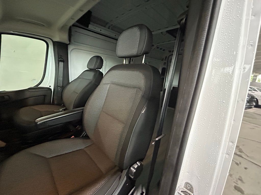 2025 Ram ProMaster 2500 photo 28