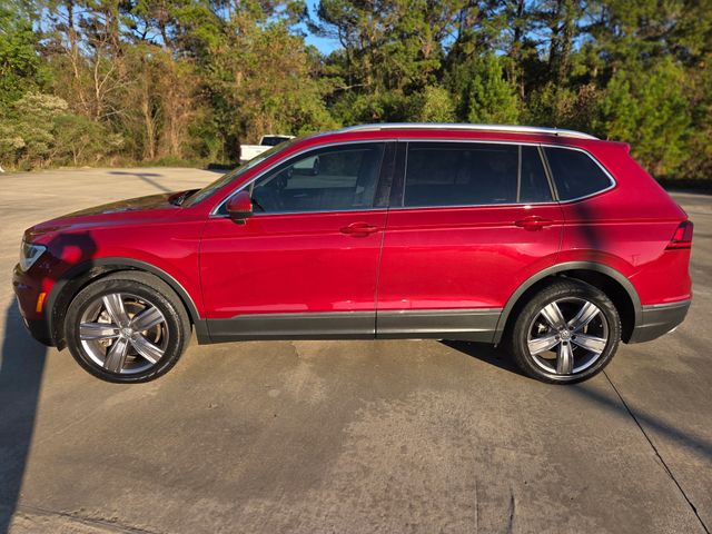 2020 Volkswagen Tiguan SEL photo 2