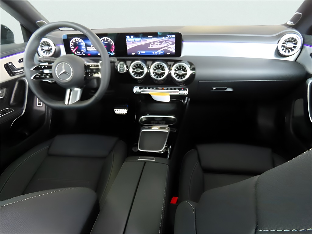 2025 Mercedes Benz CLA 250 4MATIC photo 18
