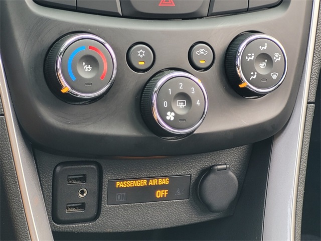 2022 Chevrolet Trax LT photo 19